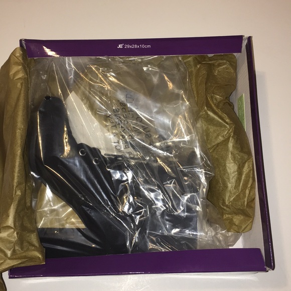 *SALE* Madden Girl Klaim Combat Booties Black - Picture 5 of 6